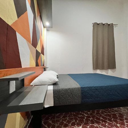 לינה וארוחת בוקר מורליה Casa Aura מראה חיצוני תמונה